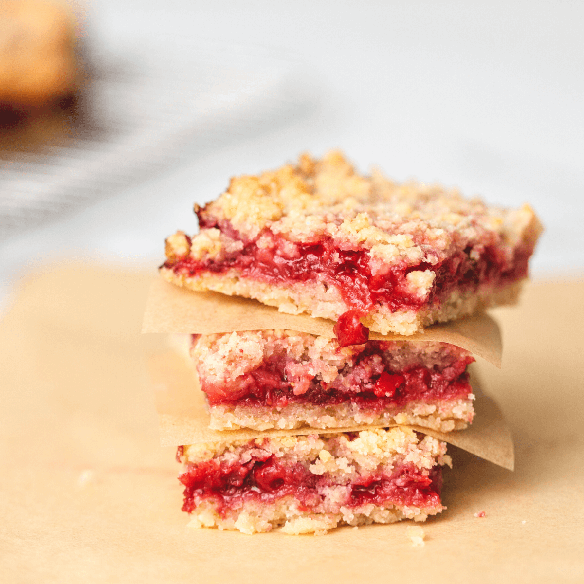 Picture of Bariatric Strawberry Oatmeal Bars