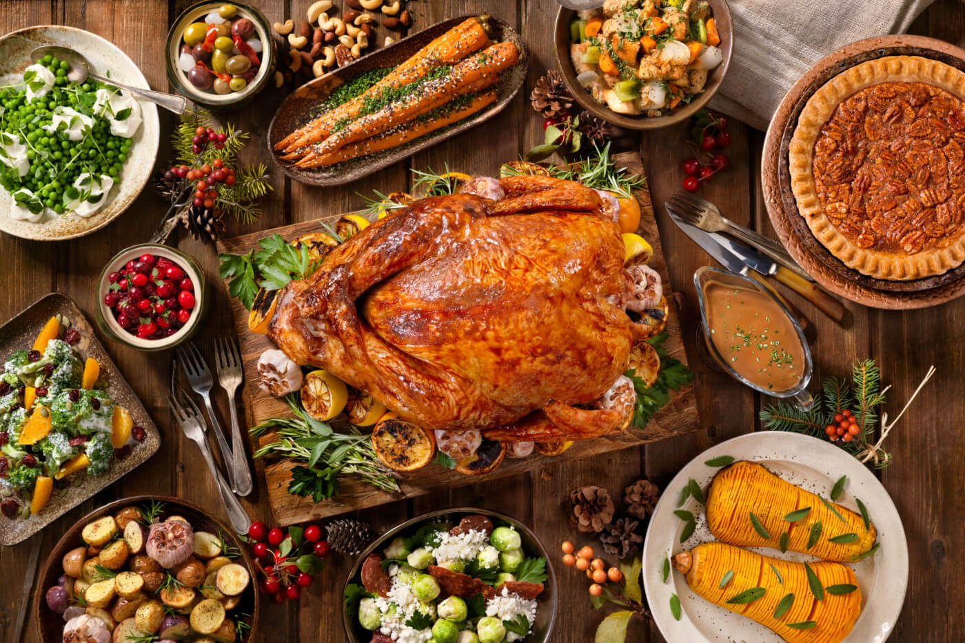 Turkey on a thanksgiving table | Healthy Holiday Eating After Bariatric Surgery | Celebrate Vitamins