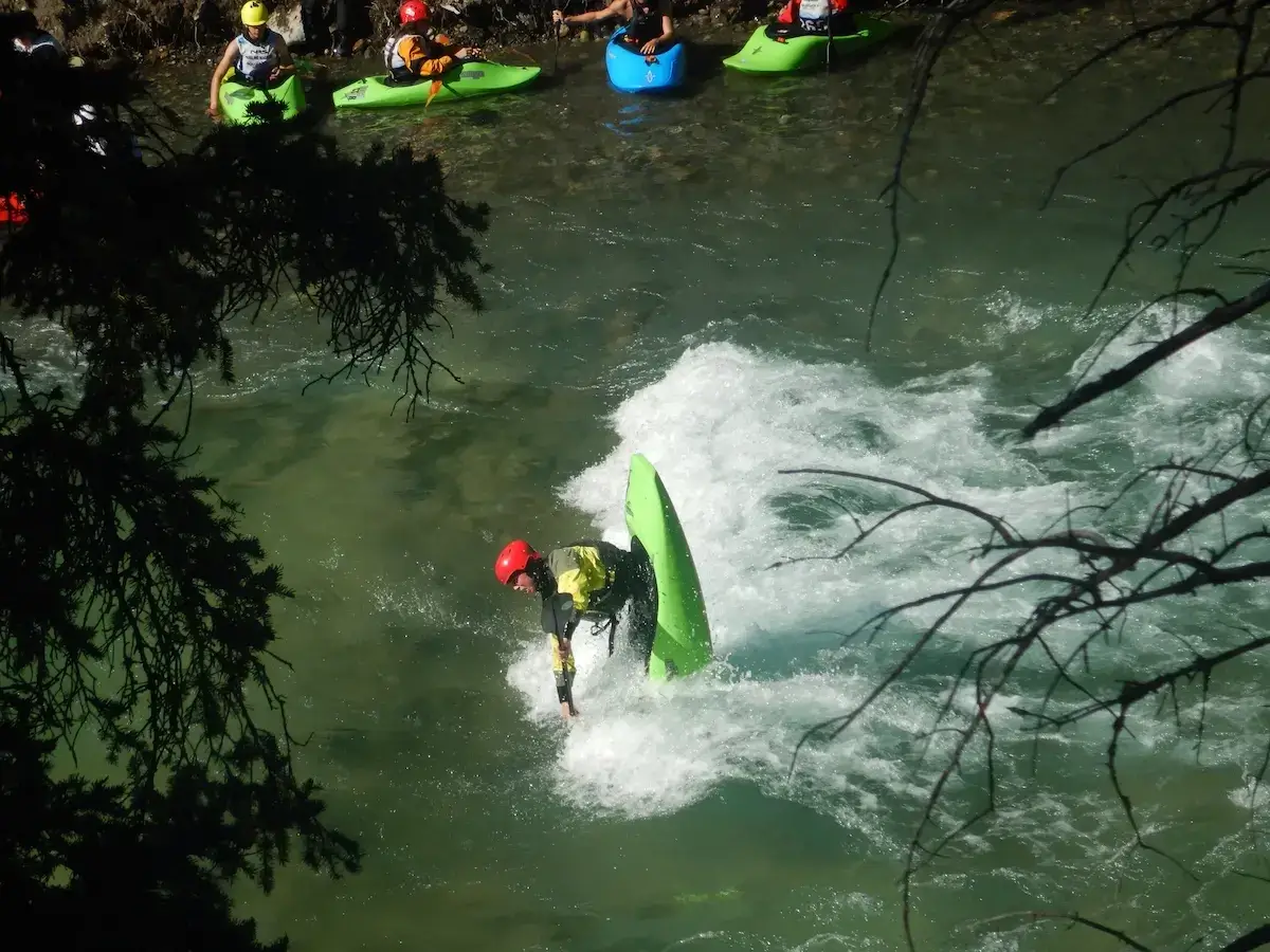 freestyle kayaking