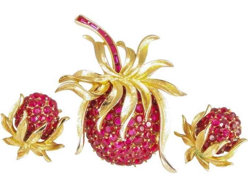 Raspberry Rhinestone Brooch and Earrings, designed by Alfred Philippe, 1960s