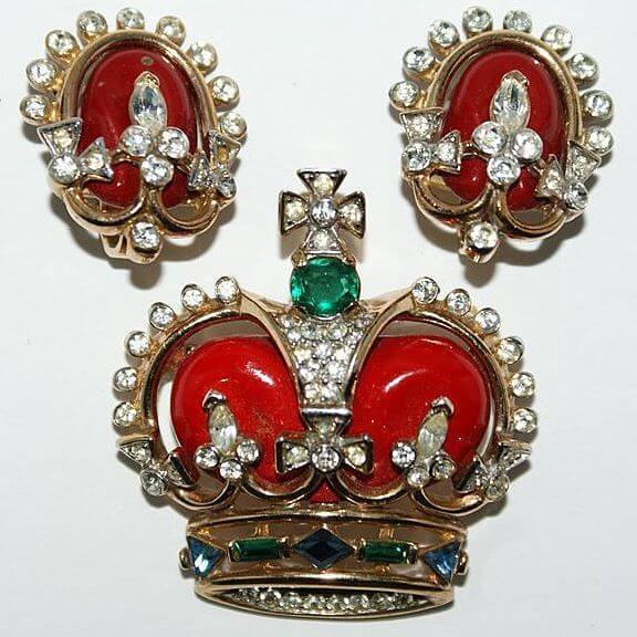 Trifari Coronation Gems Enamel Rhinestone Crown Brooch and Earrings 1940s