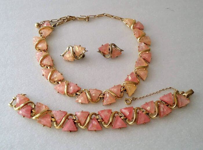 lucite jewelry coro confetti necklace set