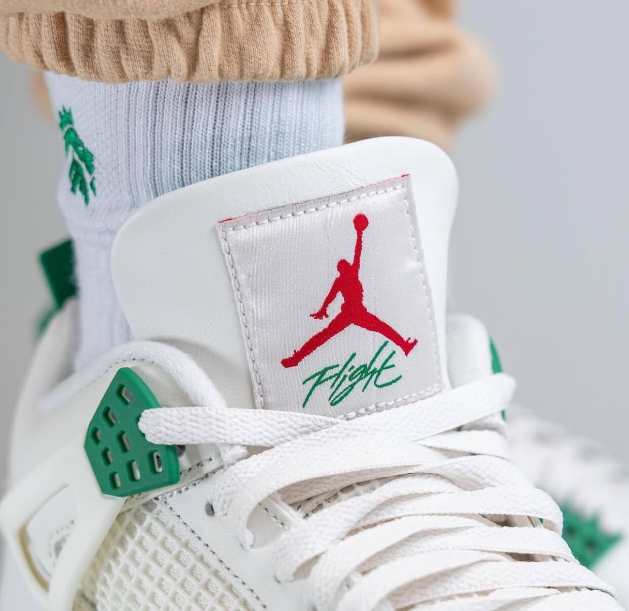 Nike SB Pick Ups - Supreme Dunk Low SB Rammellzee And SB Air Jordan 4 Pine  Green - On Feet, Sizing 