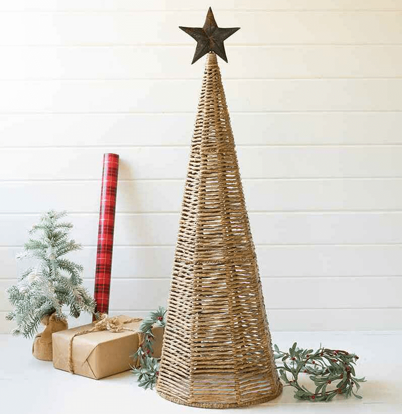Kalalou Seagrass Christmas Tree with Metal Star