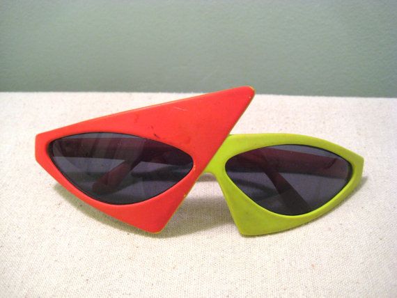 Back to the future triangle sunglasses