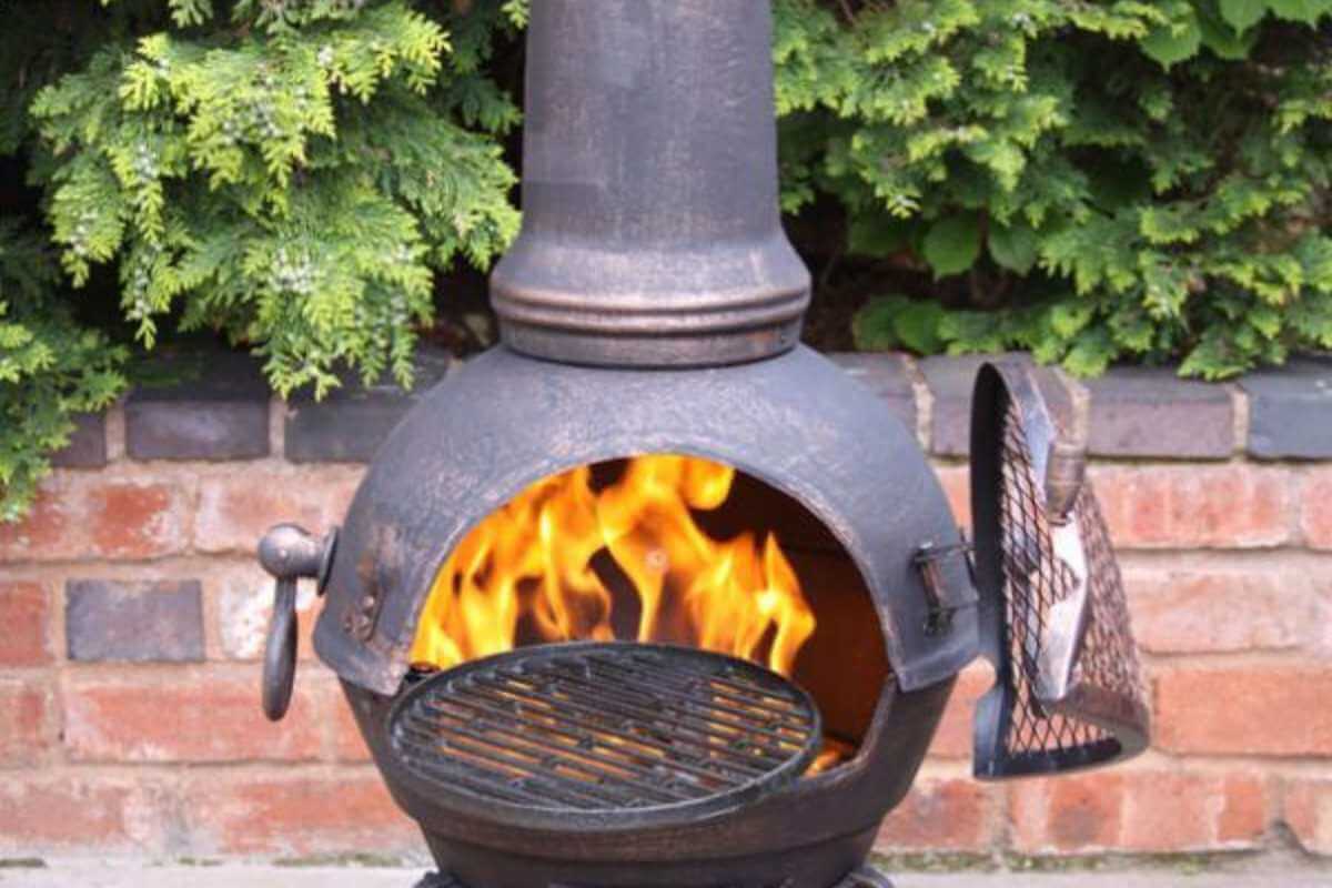 Cooking on a chimenea