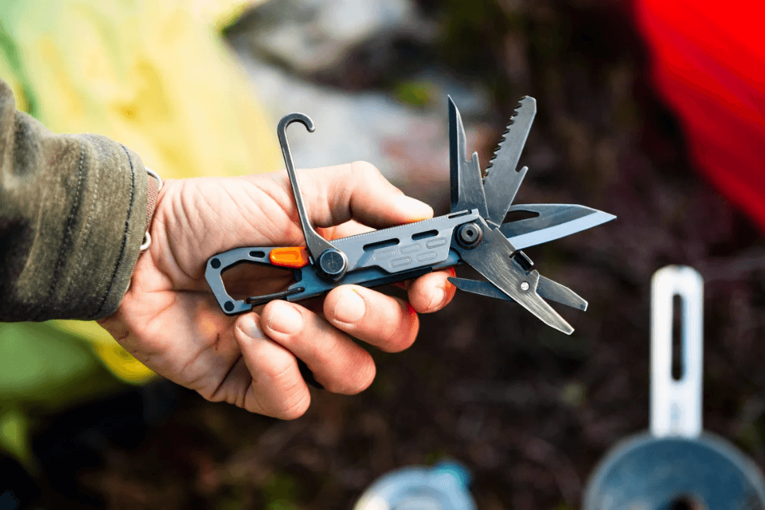 Always Carry A Multi-tool 20220518- Gerber Stake-Out EDC Multi-Tool 3