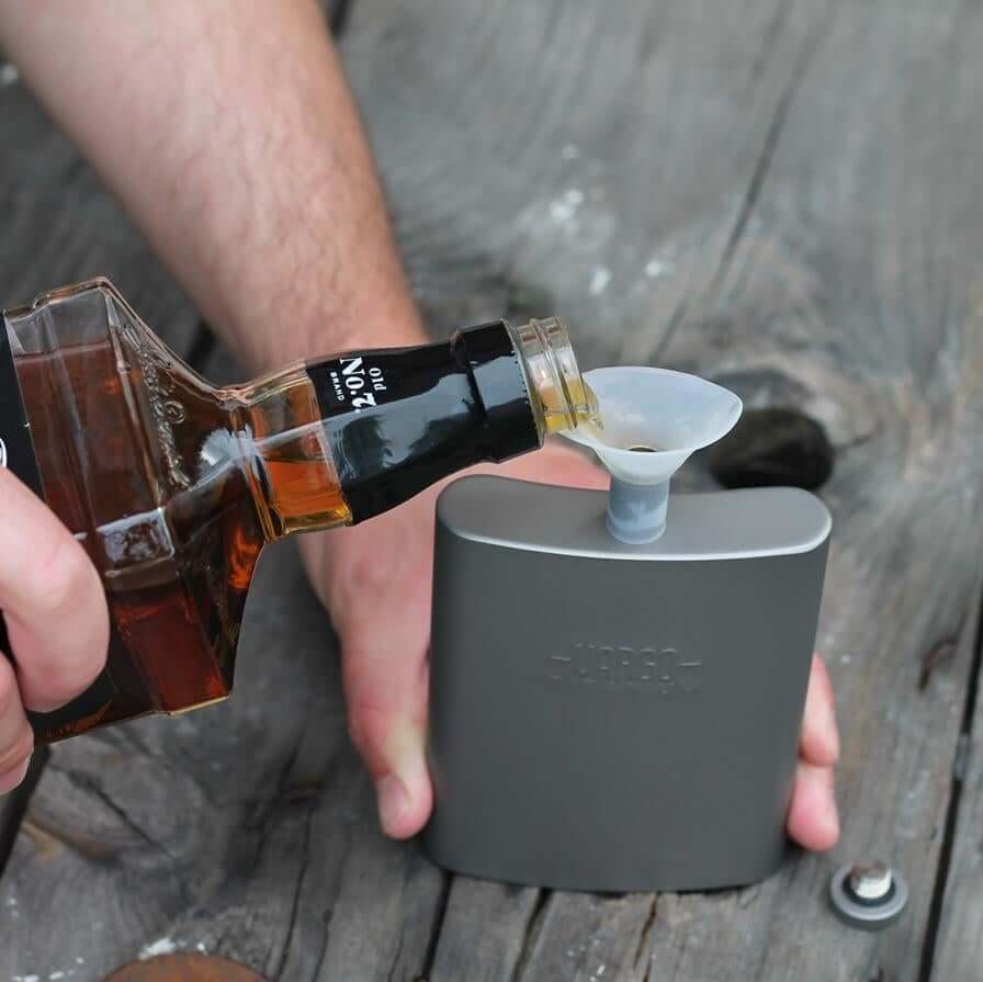 THE GRAY TITANIUM FUNNEL FLASK FROM VARGO GRAY