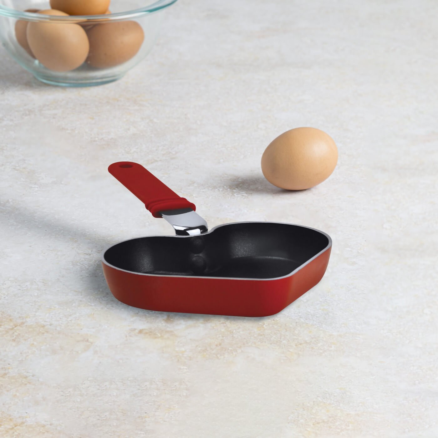 Ecolution Kitchen Extras 6-Inch Heart Shaped Pan, Mini, Red