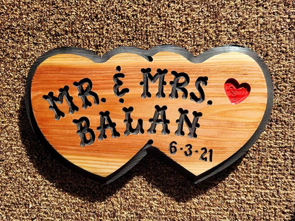 Mr and Mrs Wood Sign Double Heart