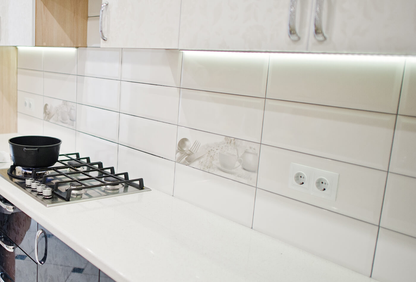 Check Out Popular White Tile Choices: