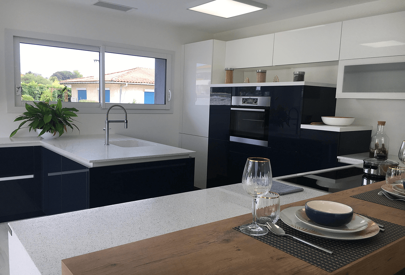 Describe the Wide Range of Advantages of Stellar Silestone Surfaces