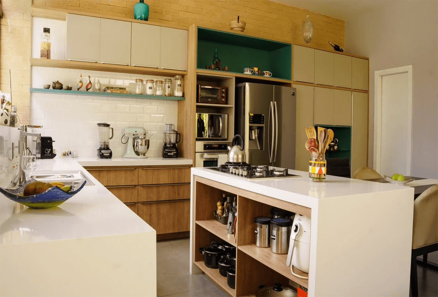 worktop and cabinets