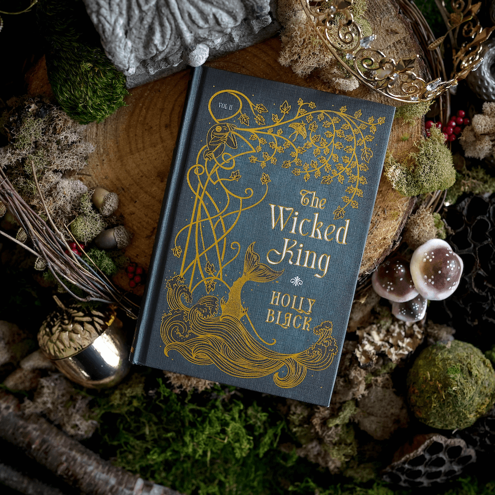 front cover of The Wicked King in the FOTA special edition box set sold by LitJoy Crate