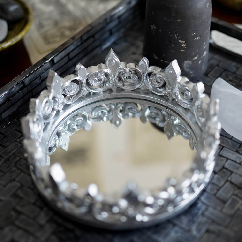 Red Queen Crown Mirror Tray