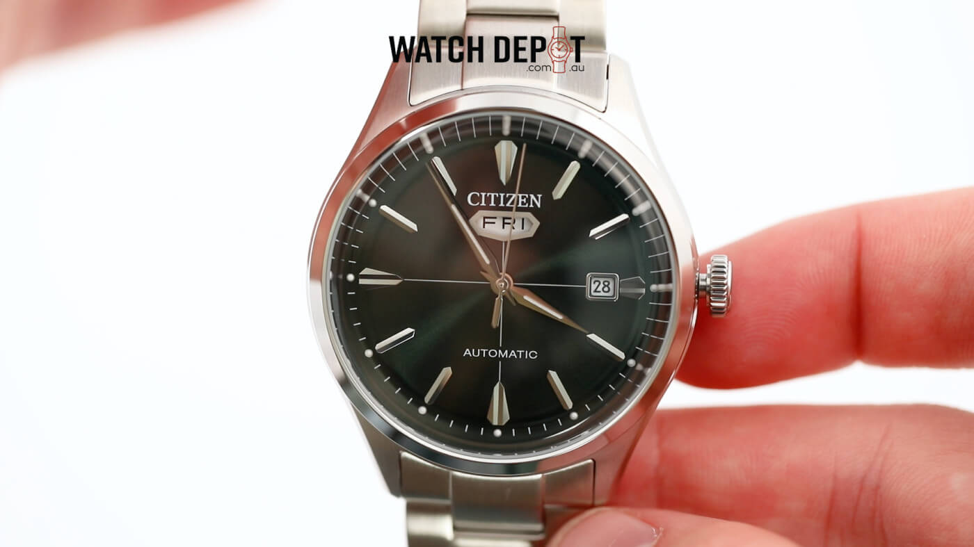 How to change the time on a Citizen watch